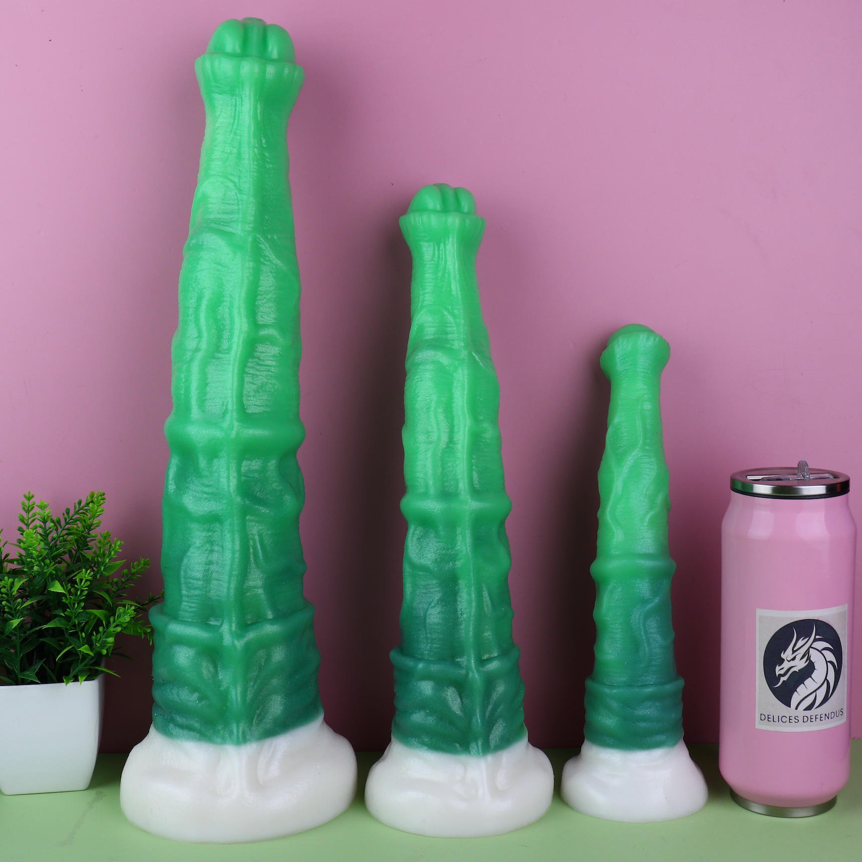 Grüner Dildo