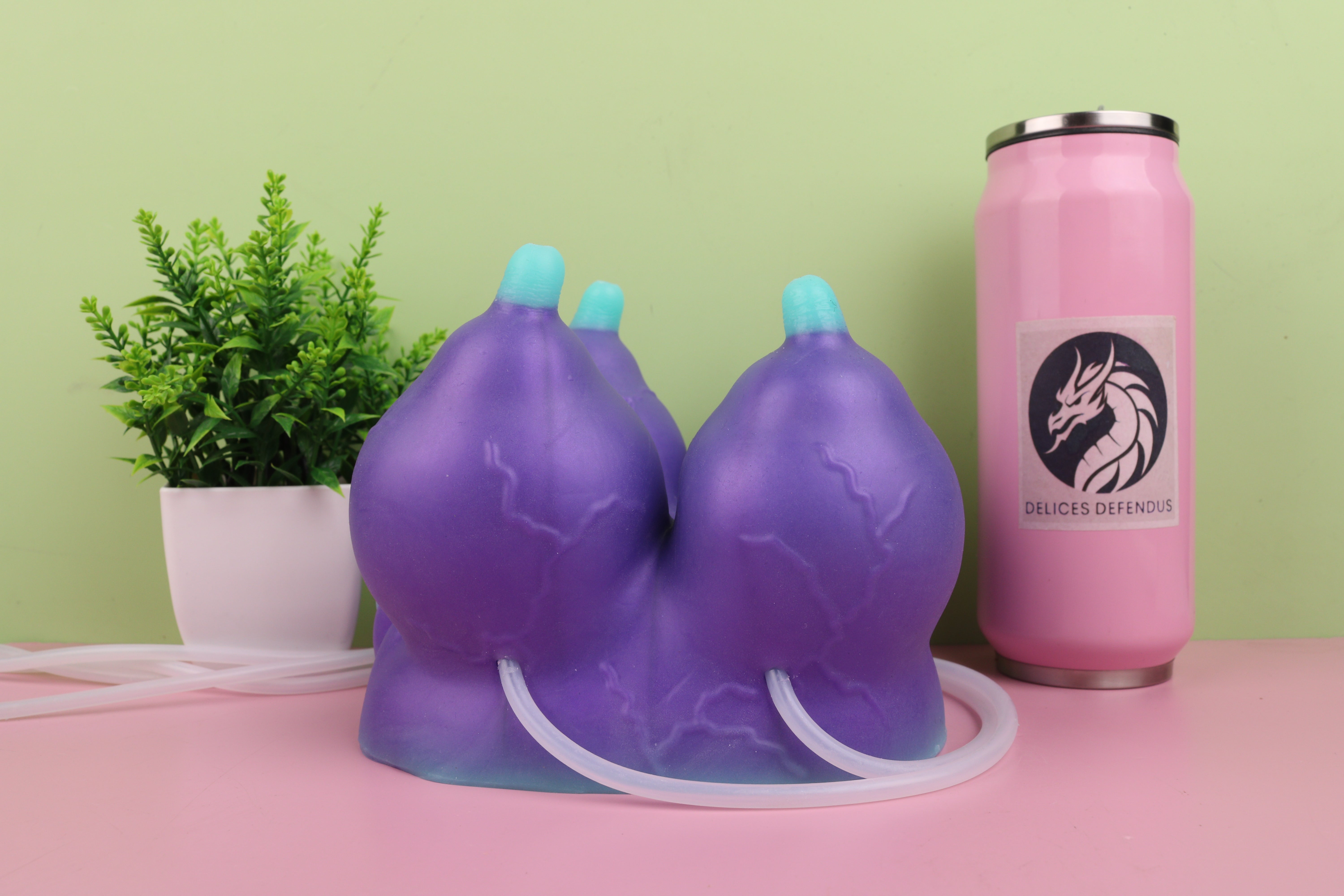 Alien lactation fantasy furry sextoy featuring four breasts and an unusual sci-fi creature design
