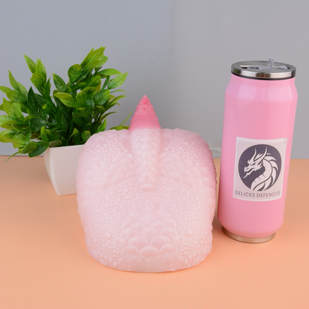 Delices Défendus full-bodied dragoness sexdoll with deep textured vagina and anus – furry porn toy for fantasy lovers of bestial creampie and anthro fleshlight play