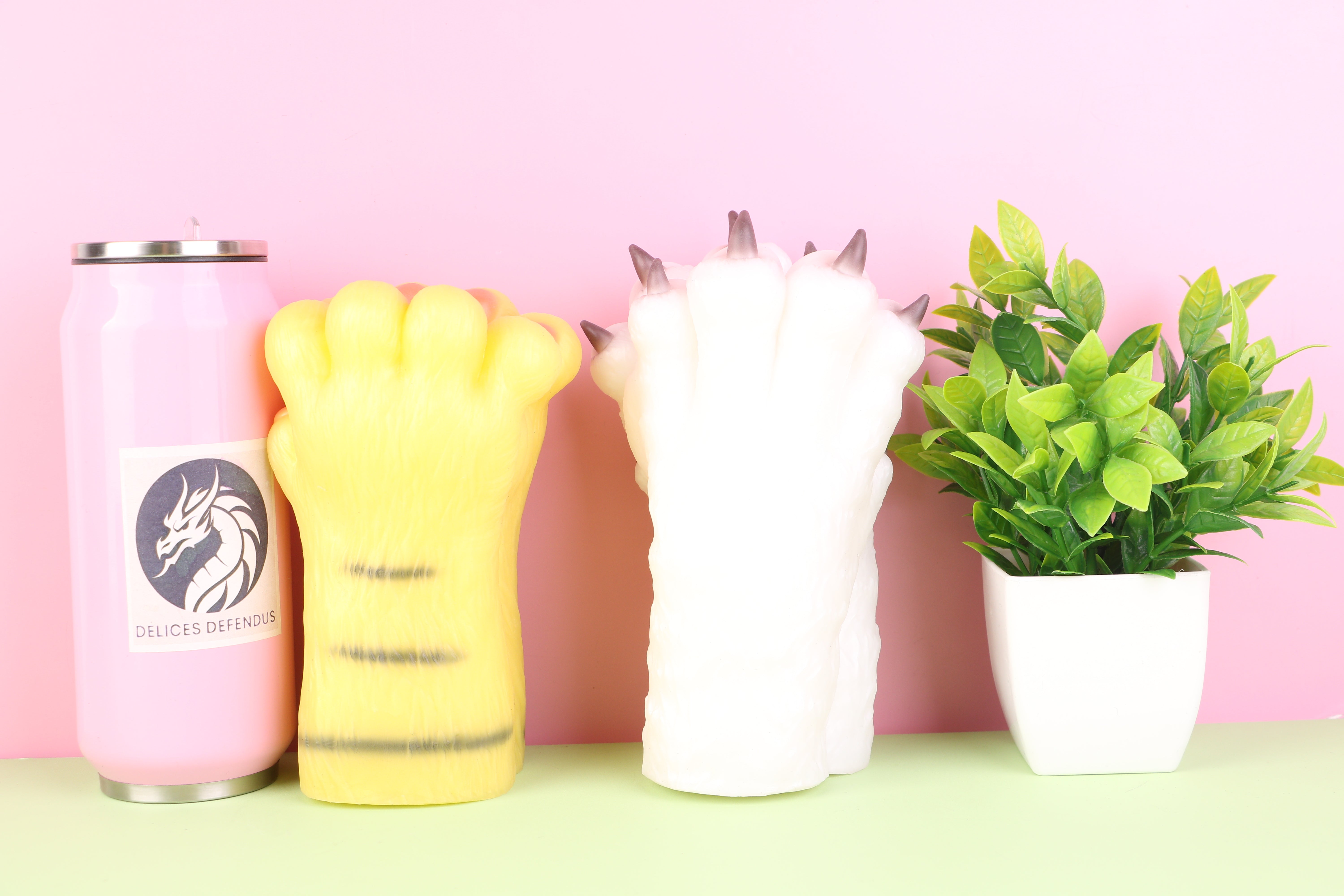 Huge Furry Paws Feet Dildo Sleeve Footjob – Massive Anthro Paw Masturbator with Realistic Toe Beans, Fur Texture and Tight Grip for Ultimate Furry Foot Fetish Experience